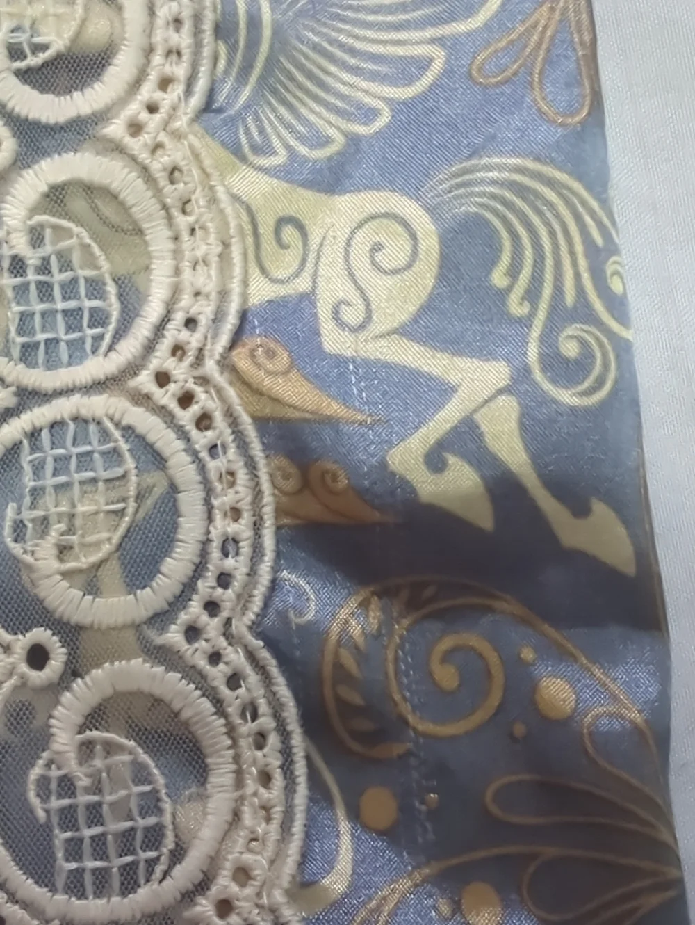 The Wizarding World Of Harry Potter Dreams De Magique Satin Pillowcase Lace Trim